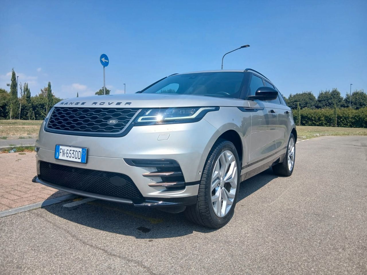 Land-Rover Range Rover Velar - 1