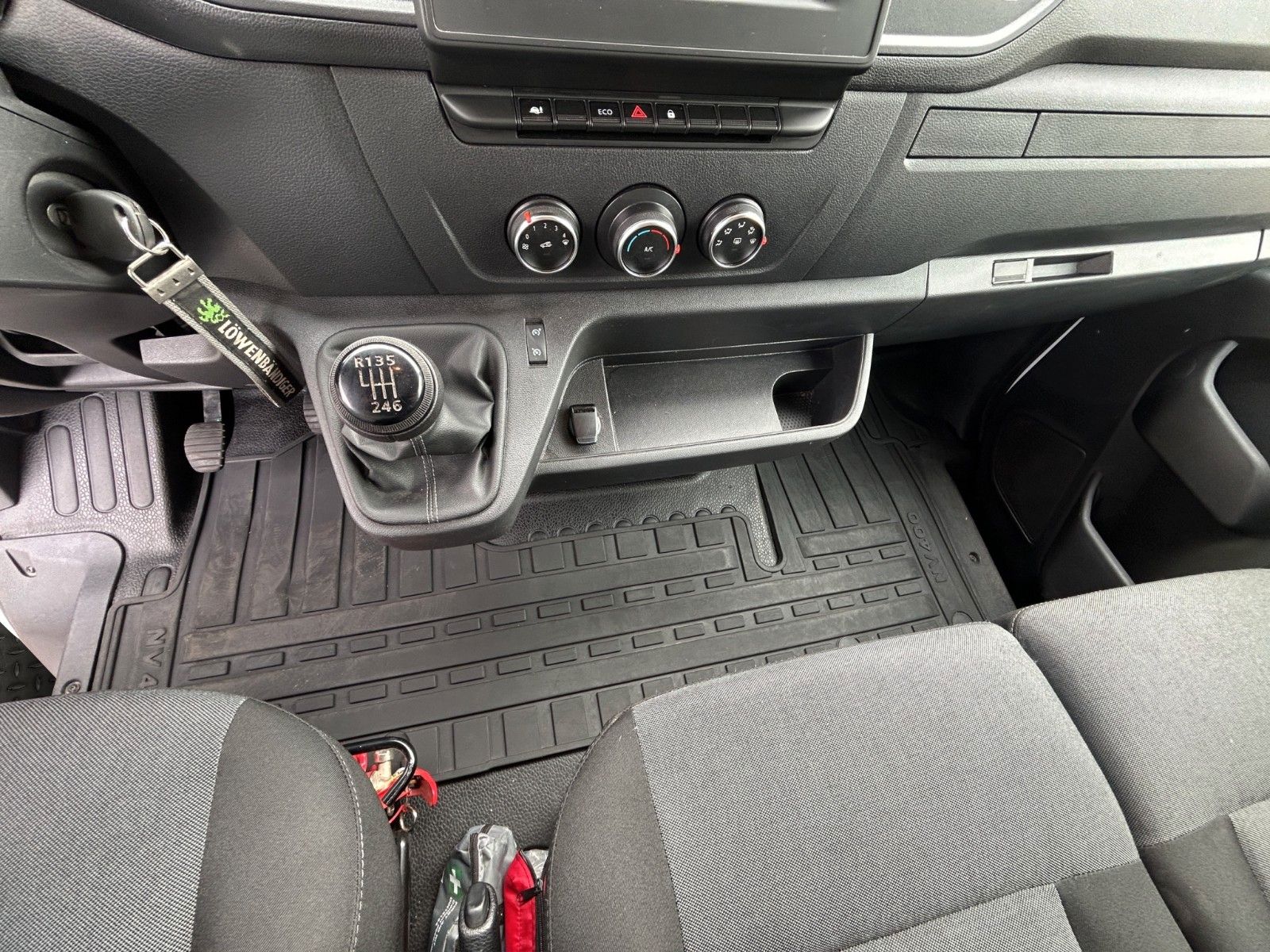 Fahrzeugabbildung Nissan Interstar L3H2 3,Connecta FWD ,Klima,Kamara