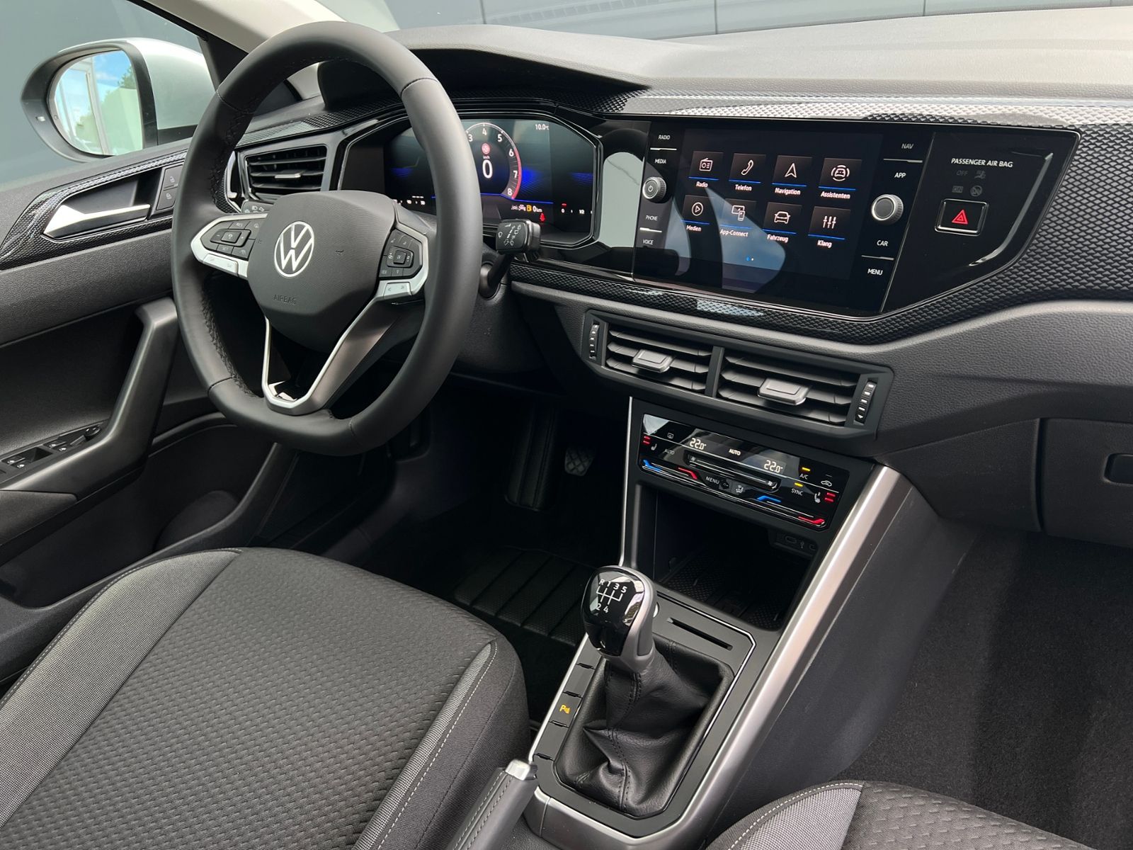 Fahrzeugabbildung Volkswagen Taigo Life 1.0 TSI *IQ.Light, ACC, Ready2Discove