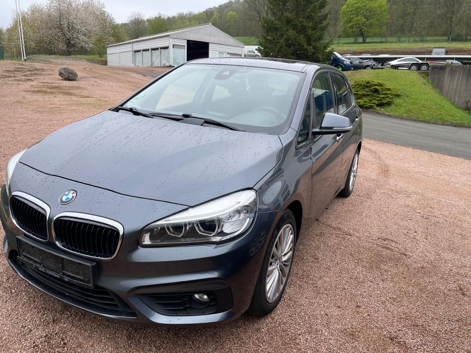 BMW 220 2 Active Tourer 220 d xDrive