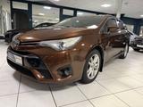 Toyota Avensis Touring Sports Business Edition/AHK/LED! - Toyota Avensis: Business