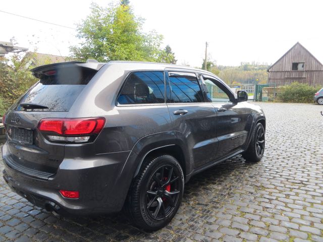 Jeep Grand Cherokee 6.4l V8 HEMI SRT Automatik