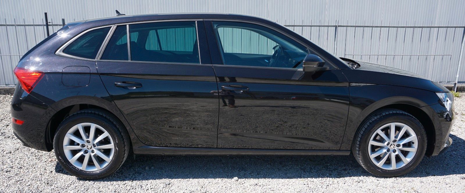 Fahrzeugabbildung SKODA Scala Ambition, Kamera, Navi, CarPlay, AHK