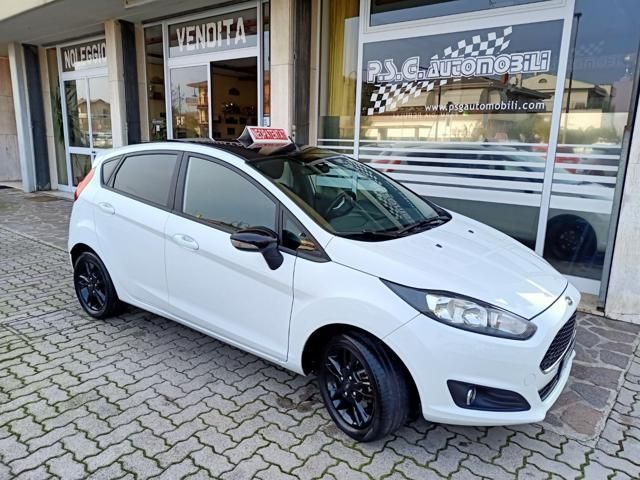 Ford FORD Fiesta 1.5 TDCi 75CV 5 porte Black & White 