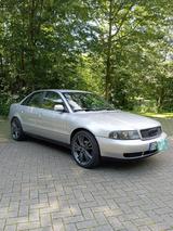 Audi A4 1.6 - Anhängerkupplung  - Audi A4: Anhängerkupplung