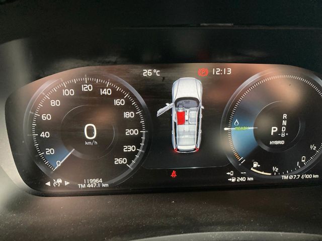 V60 T6 AWD R Design Expression Recharge