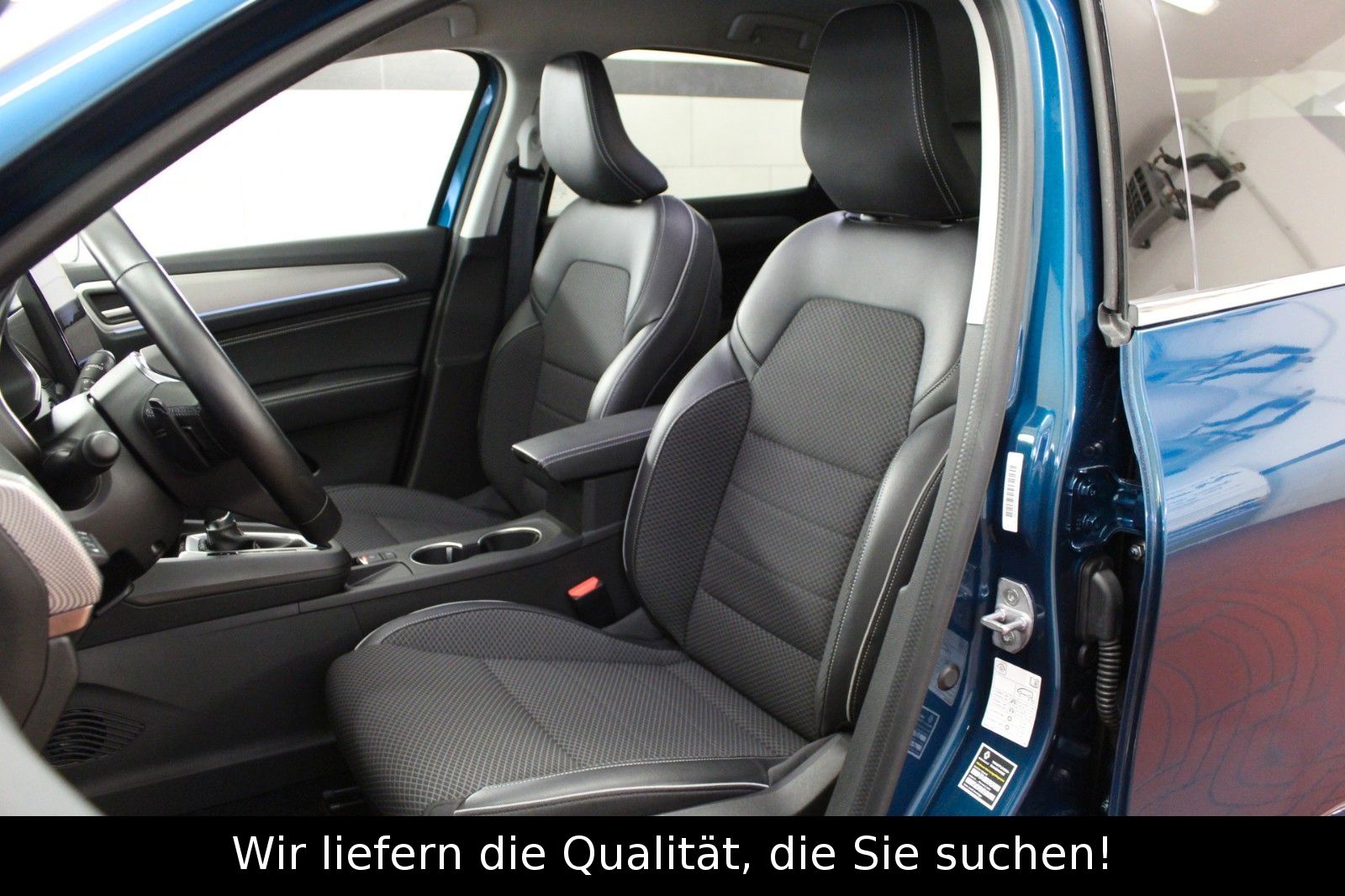 Fahrzeugabbildung Renault Arkana Mild Hybrid 140 EDC Techno