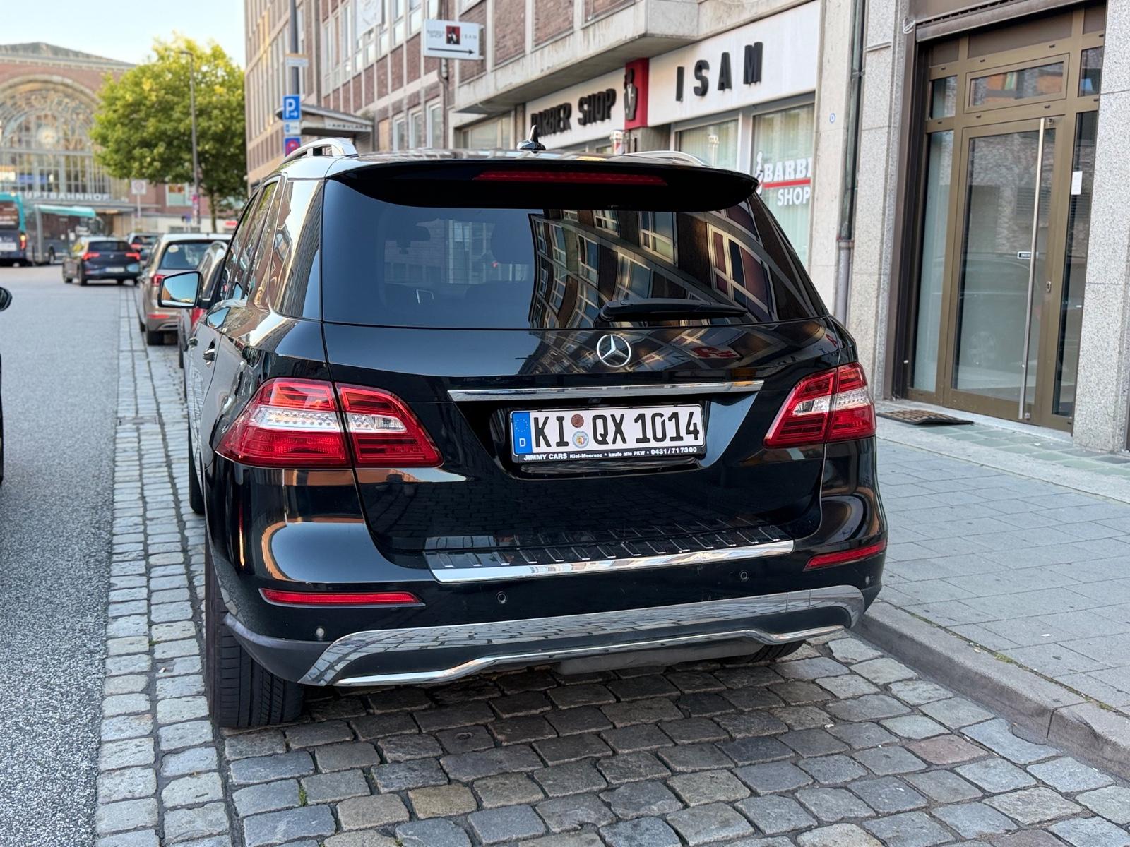 Mercedes-Benz ML 350 BlueTEC 4MATIC AMG Line