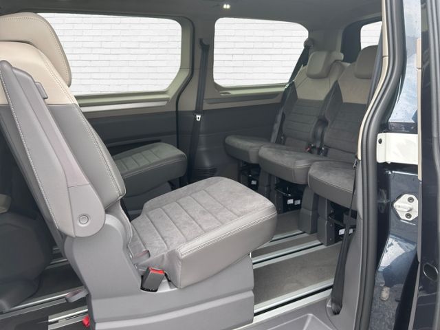 Fahrzeugabbildung Volkswagen NFZ Multivan Life 2.0 TDI 150 PS DSG