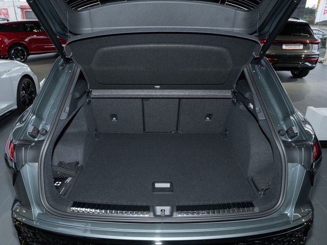 Audi Q3 SUV TFSI S line TECH-PRO+HUD+AHK+360°+SO