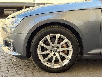 Audi A4 - 6