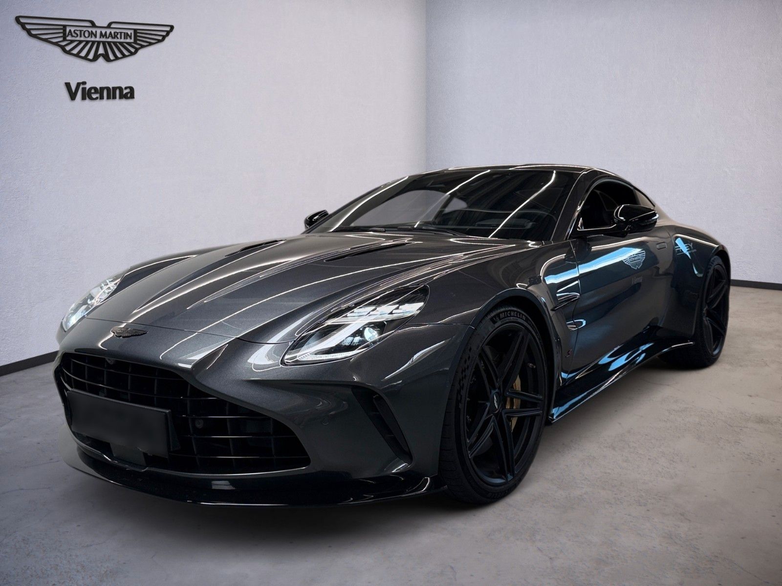 Aston Martin Vantage S Coupé | Xenon Grey