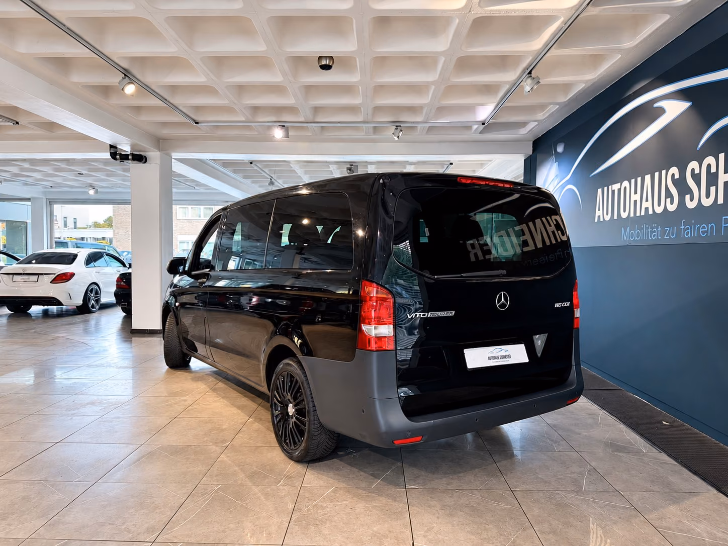 Mercedes-Benz Vito Tourer 116 CDI/BT RWD lang Pro *9-Sitzer*