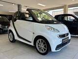 Smart ForTwo Cabrio**Neuer Motor**Navi**SH - Smart: Motor