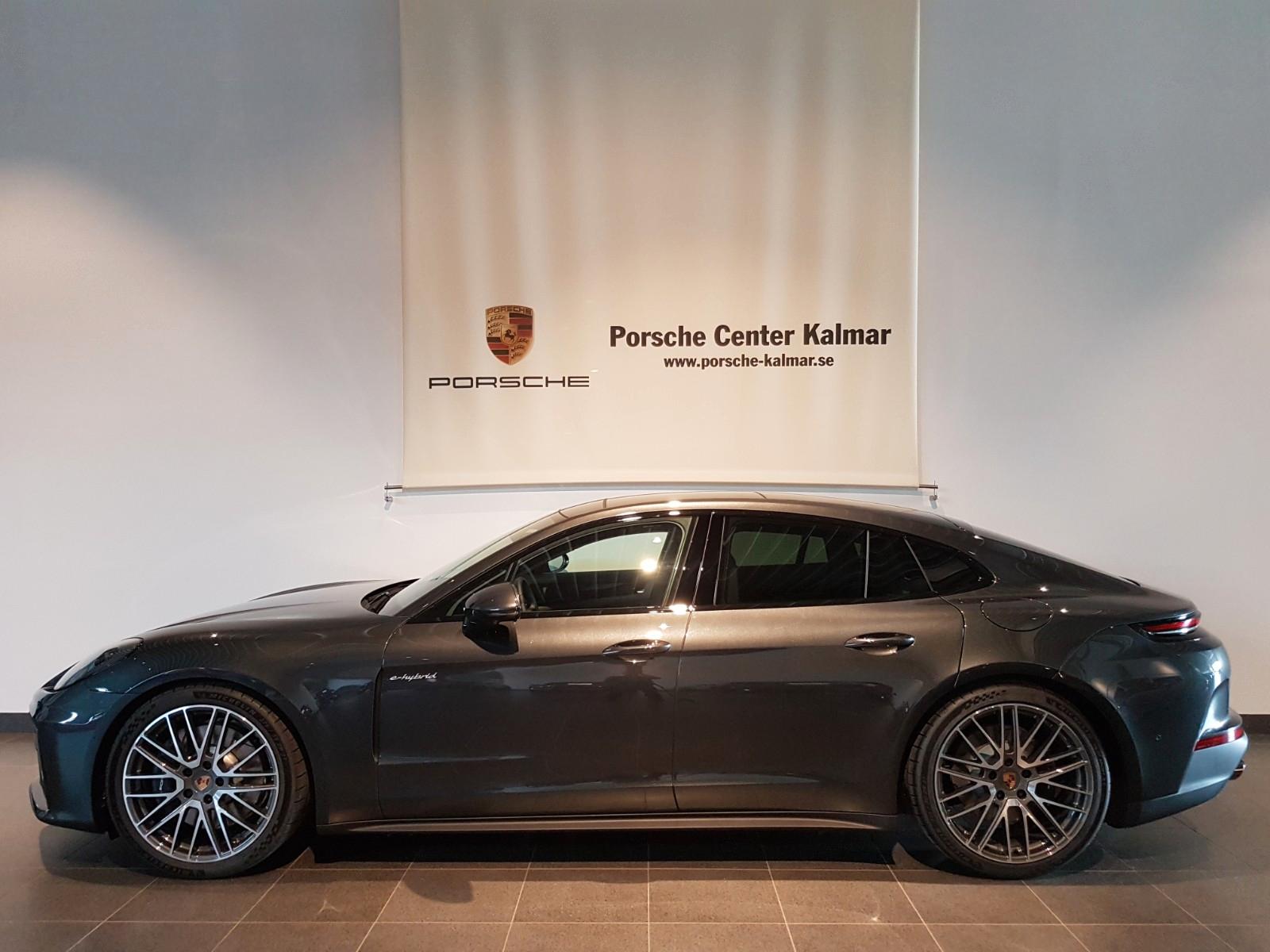 Porsche Panamera 4 E-Hybrid 2025 0 km