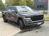 Dodge RAM Laramie Sport Night Edition, Gen 5 - Dodge RAM Gebrauchtwagen in Mülheim (Ruhr)