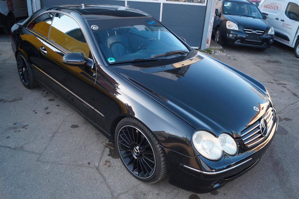 Mercedes-Benz CLK 500