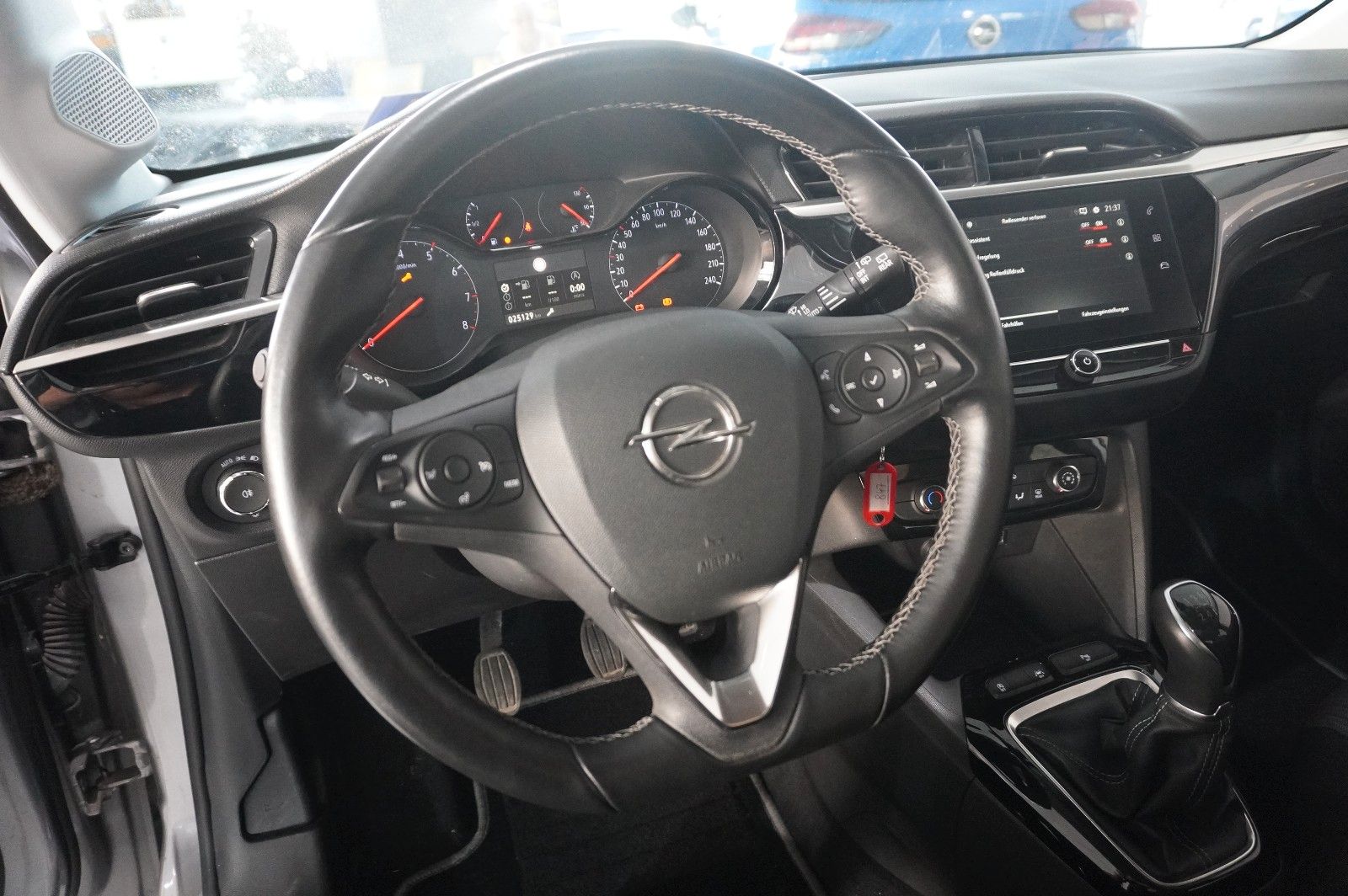 Fahrzeugabbildung Opel Corsa F 1.2 ELEGANCE NAVI/LED/TEMP./SPORT/DAB+