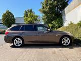 BMW 316d Touring 2.0L Modern Line BiXenon Teilleder - BMW 316: Von Privat