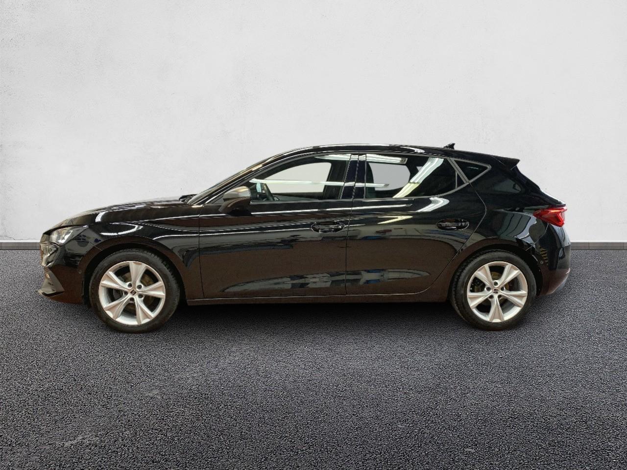 Seat Leon FR 1.5 TSI LED+KAMERA+KEYLESS+PDC+NAVI+SHZ