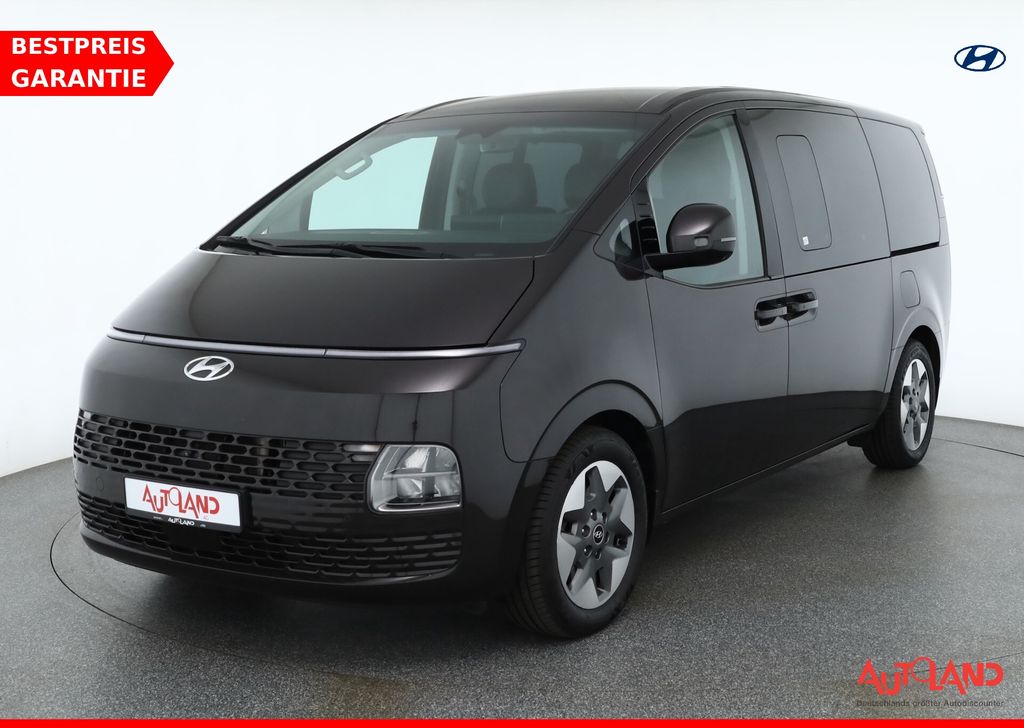 Image of Hyundai STARIA