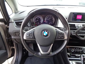 BMW 218 Active Tourer - 10