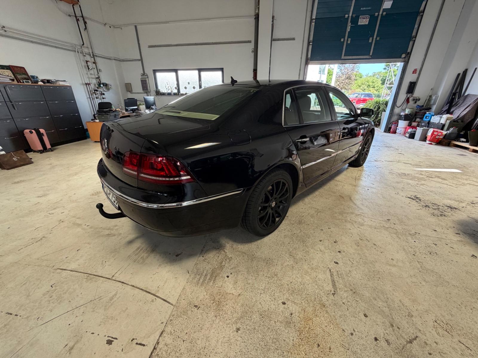 Volkswagen Phaeton 3.0 V6 TDI 4MOTION Tiptronic 5-Sitzer -