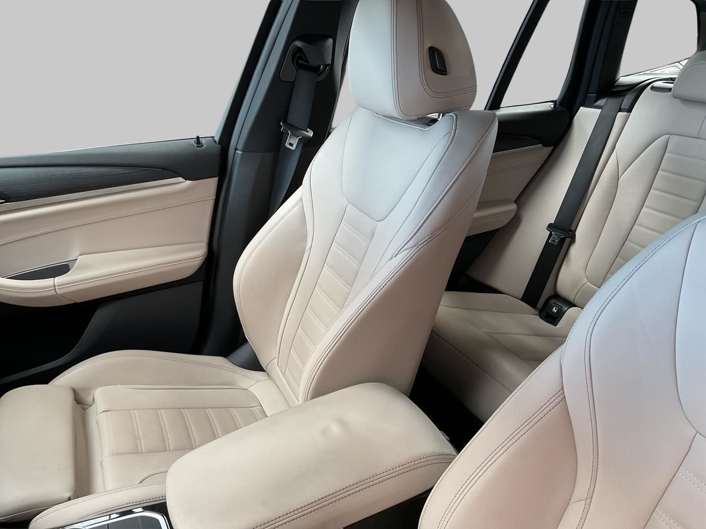 BMW X3 XDRIVE30I Sportpaket Navi Leder Digitales Coc foto 23