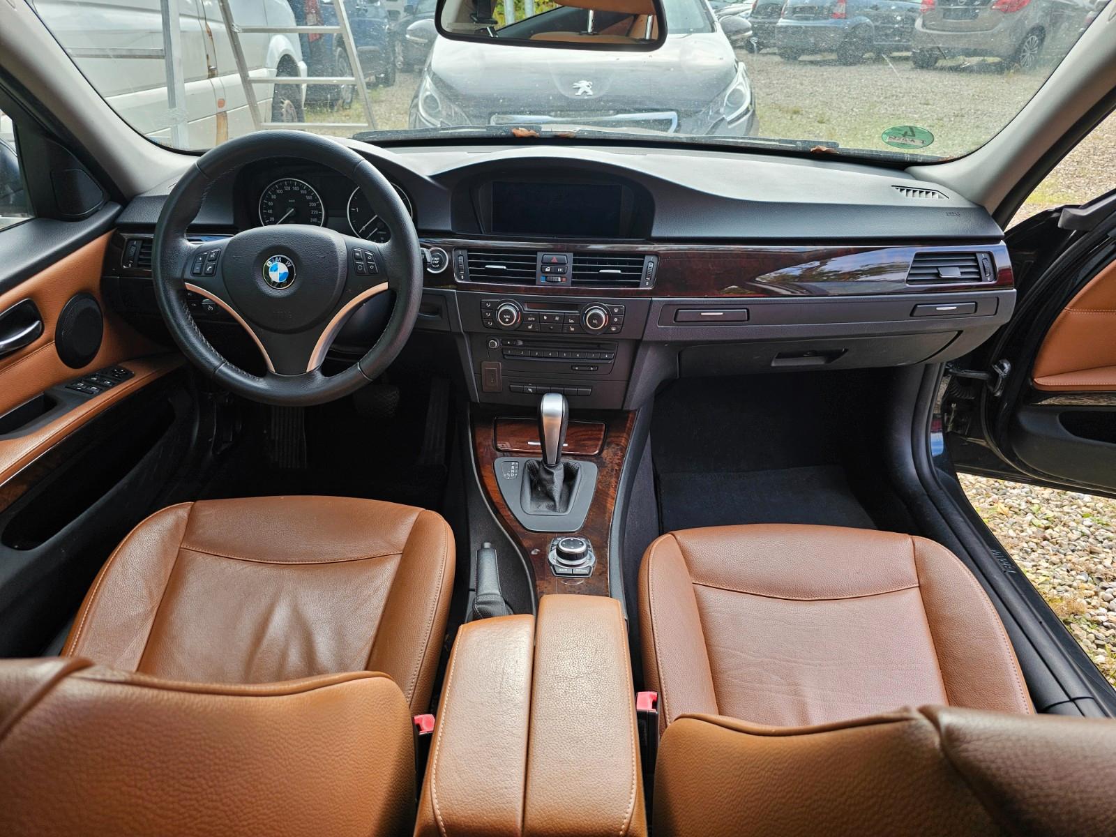 BMW 318 Limousine 318 d Automatik Edition Sport VOLL