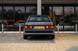 Mercedes-Benz 190 E 2.5-16 - Mercedes-Benz 190 aus 1990: 190e