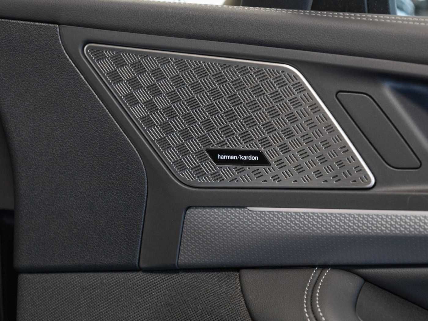 BMW 223 Active Tourer - Bild 7