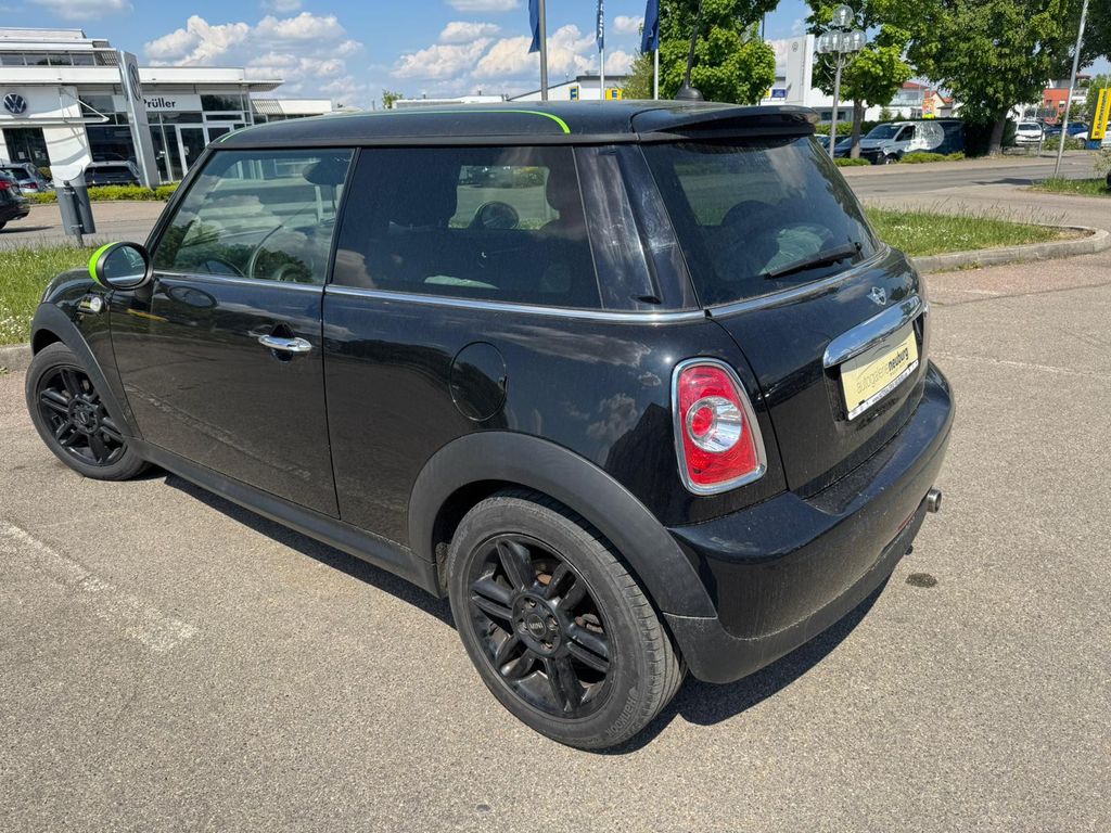 MINI COOPER 6