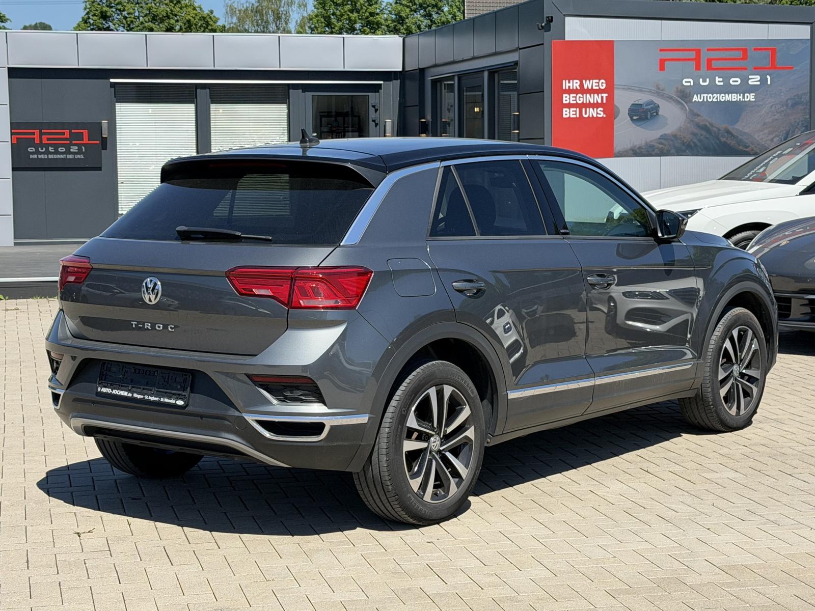 Volkswagen T-Roc United AHK|Navi|PDC|LED|Totwinkel|Winter