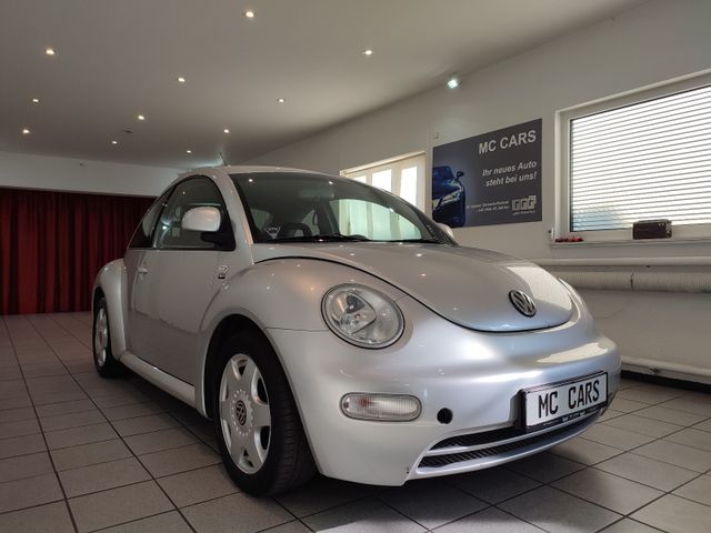 Volkswagen New Beetle Lim. 2.0 (TÜV  NEU)