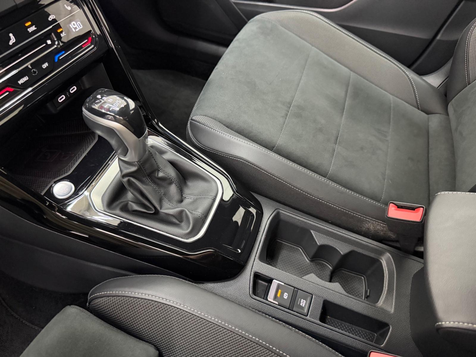 Volkswagen T-Roc R-Line 1.5 TSI DSG+NACI+ACC+DAB+KAMERA+, миниатюра 26