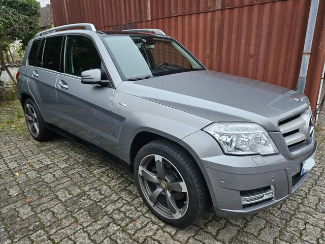 Mercedes-Benz GLK 200 CDI DPF BlueEFFICIEN...