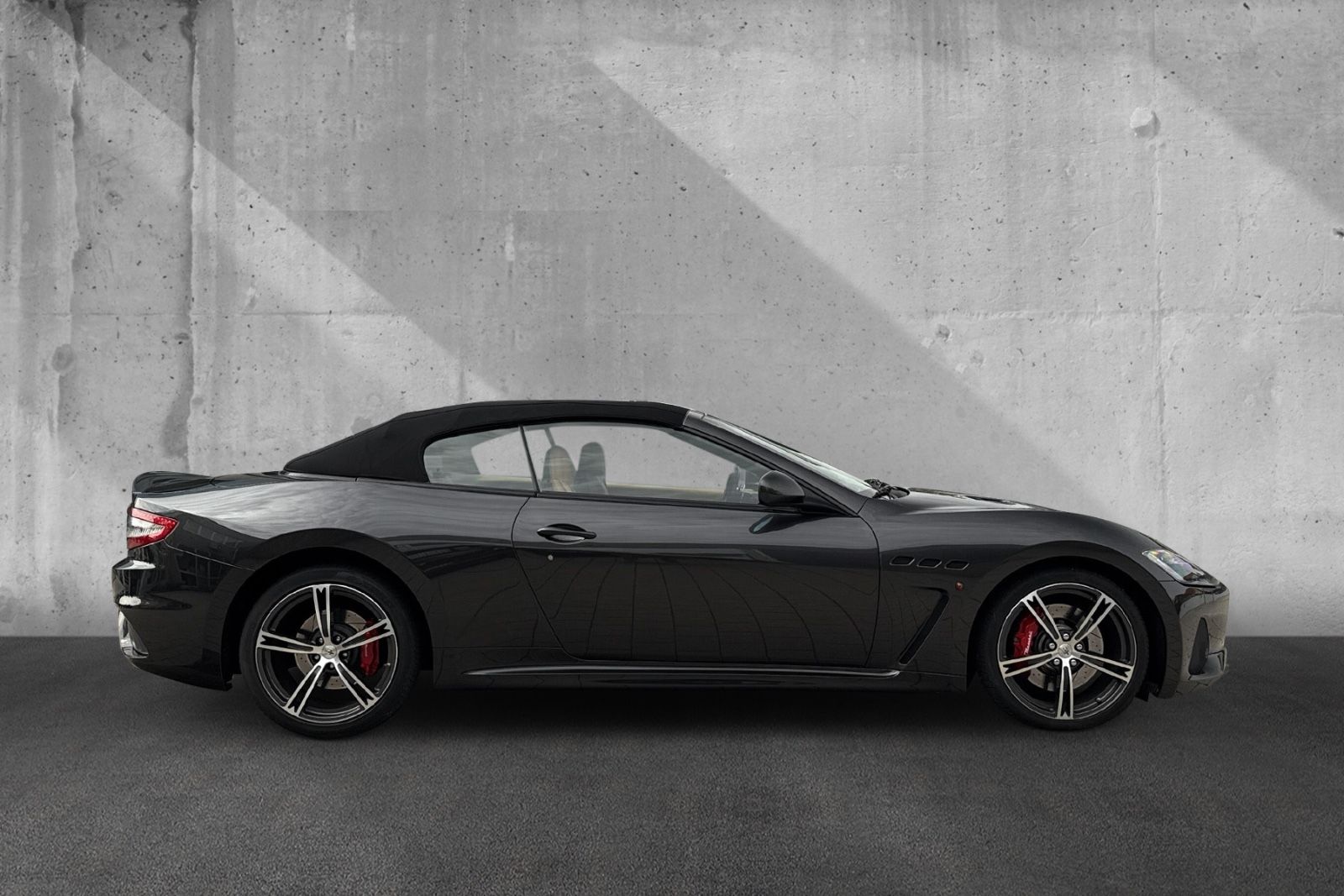 Fahrzeugabbildung Maserati GranCabrio MC*Dt. Auto*1.Hand*Facelift