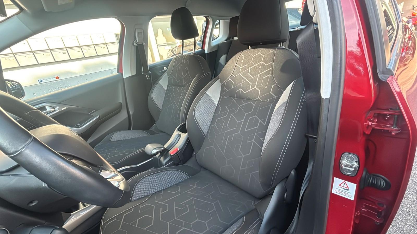 Peugeot 2008 Active *Gut gepflegt* *Garantie*