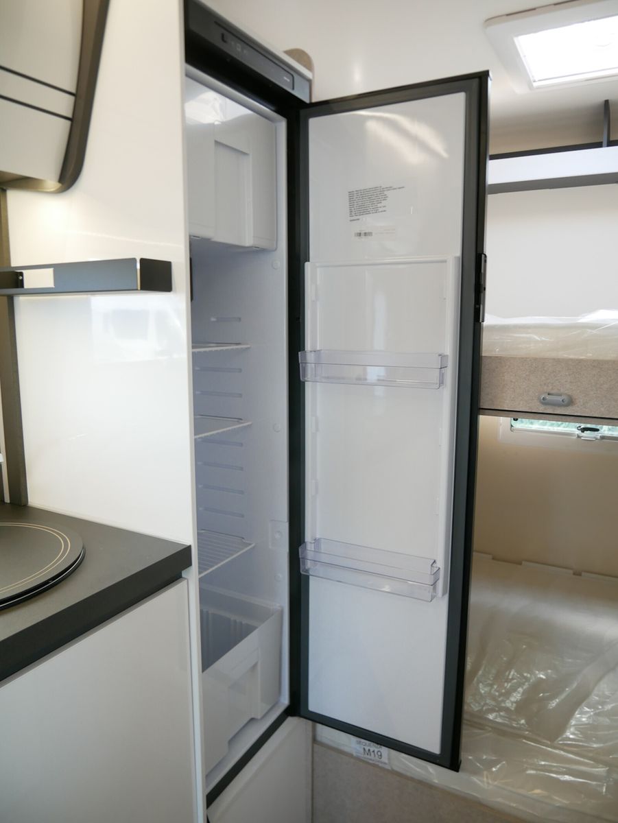 Fahrzeugabbildung Forster A FA699DVB 10970,- EUR Sondernachlass / 165 PS