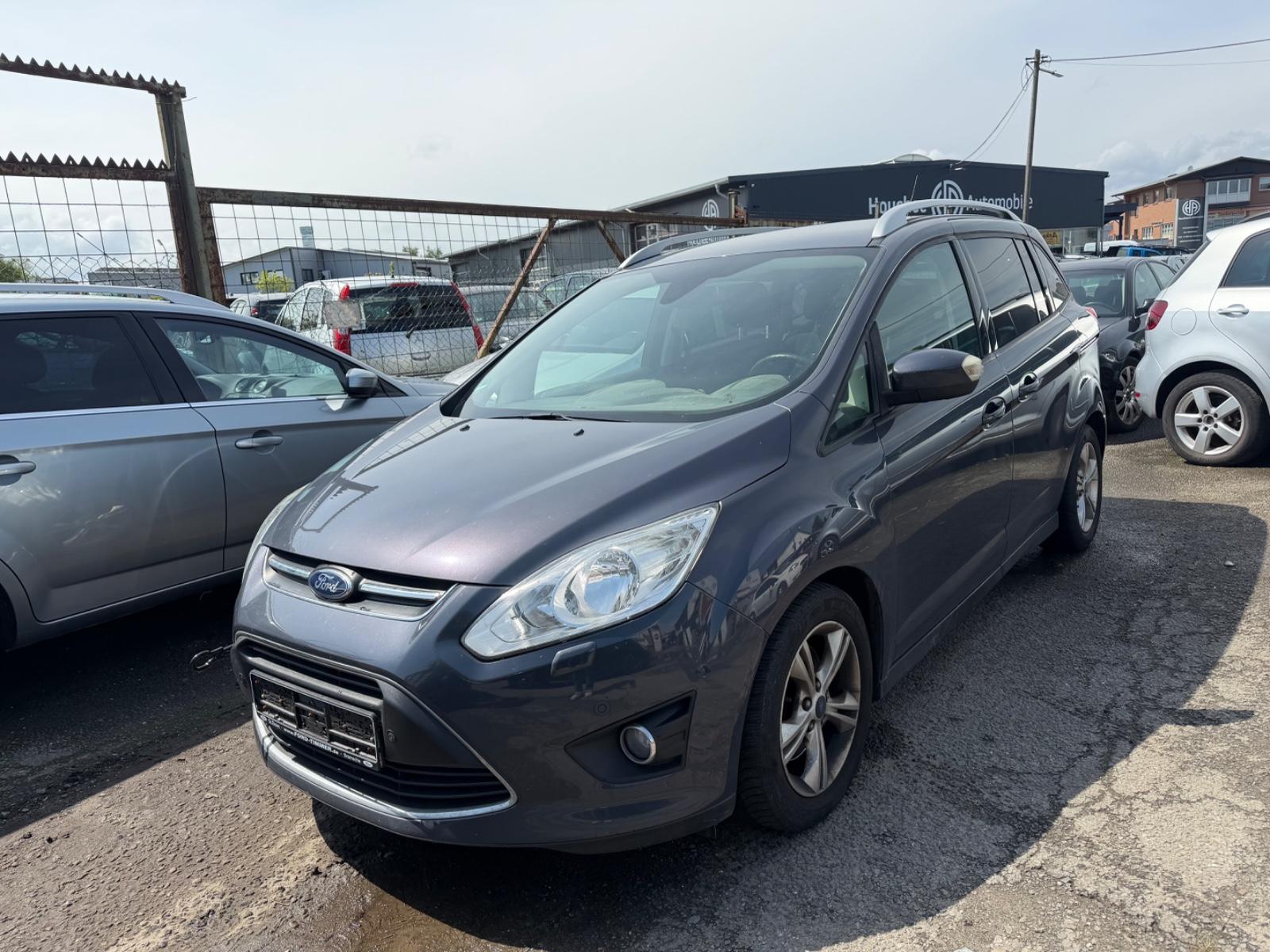 Ford Grand C-Max MOTORSCHADEN Champions Edition
