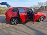 Volvo XC60 B5 AWD R Design Geartronic R Design - Volvo XC60 Gebrauchtwagen in Bremen
