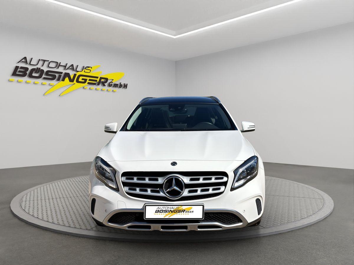 Mercedes-Benz GLA 200 PANO / SHZ / NAVI