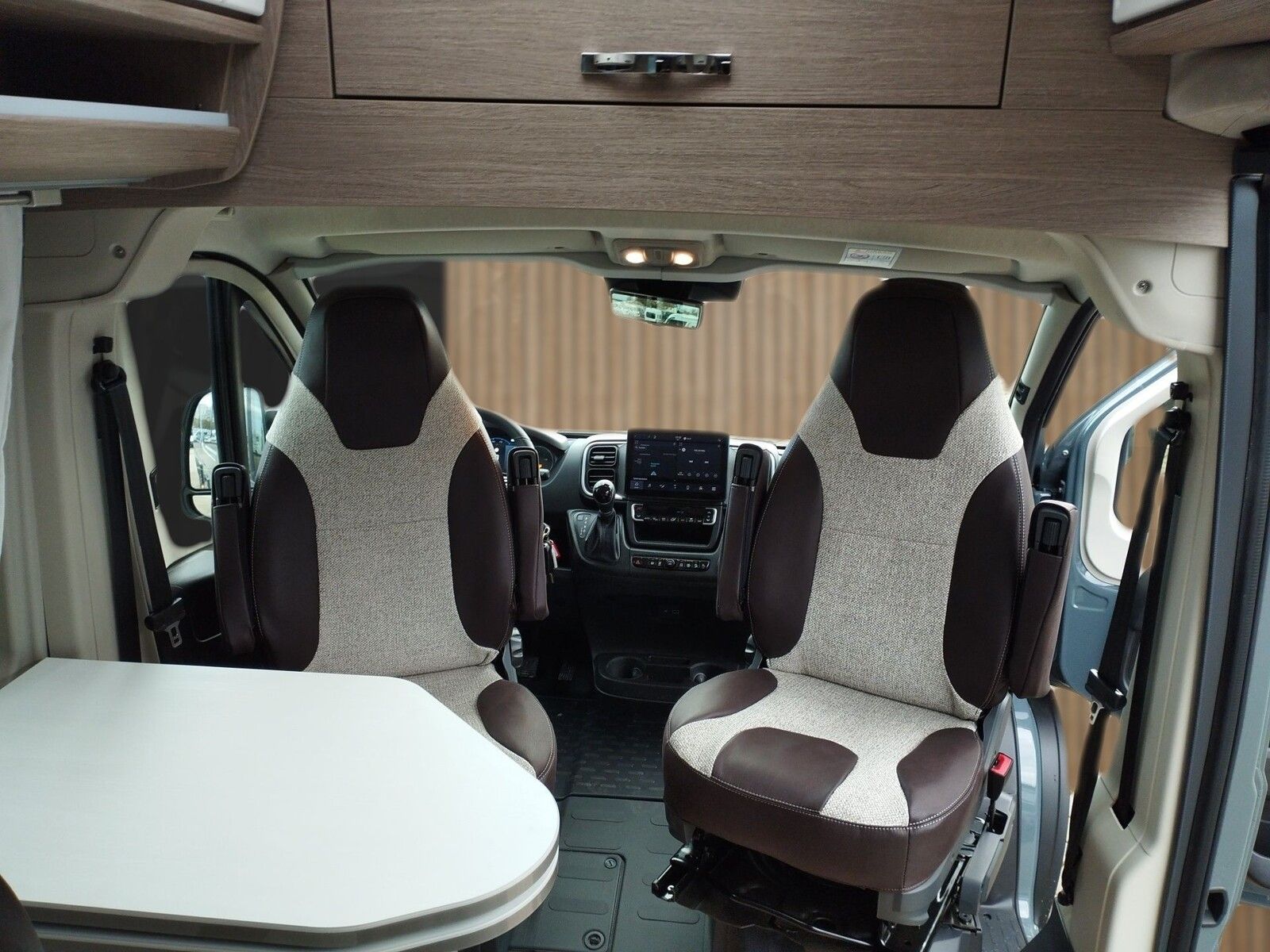 Fahrzeugabbildung Pössl Roadcruiser Revolution Citroen Premium, 180 PS