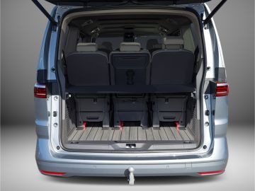 Volkswagen T7 Multivan Business 2.0 TDI DSG AHK Matrix