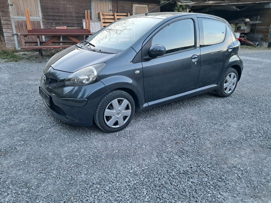 Toyota Aygo (X)