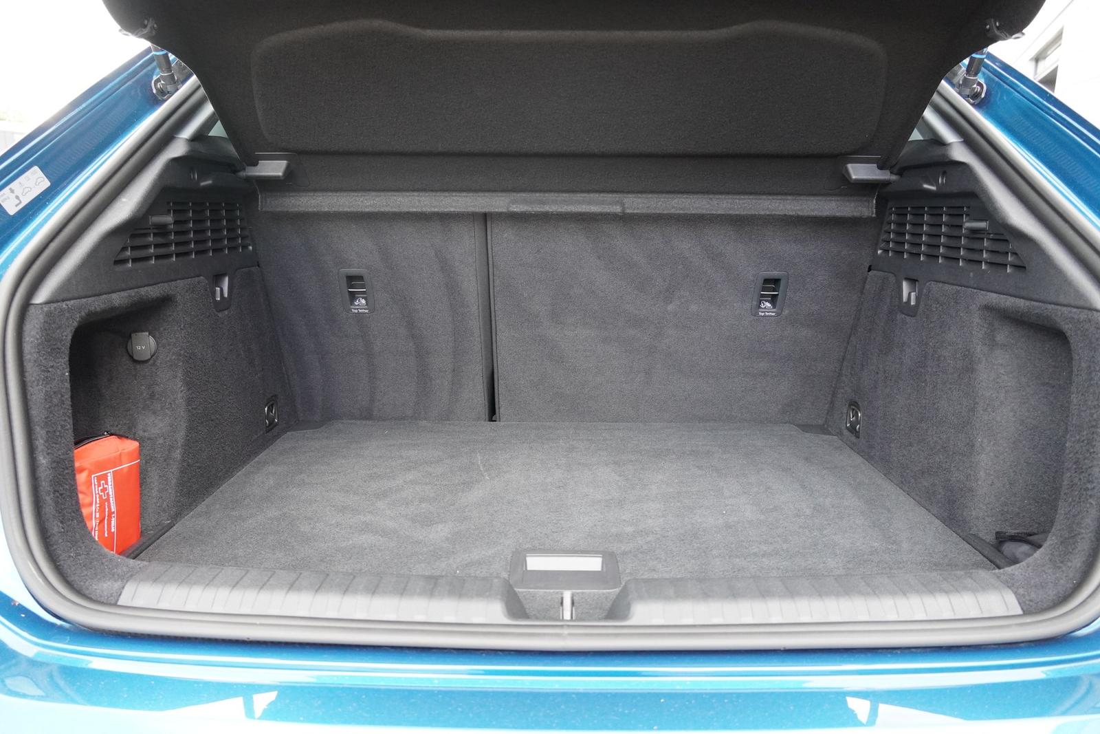 Audi A3 Sportback 30 TFSI advanced LED Navi ACC AHK, миниатюра 24