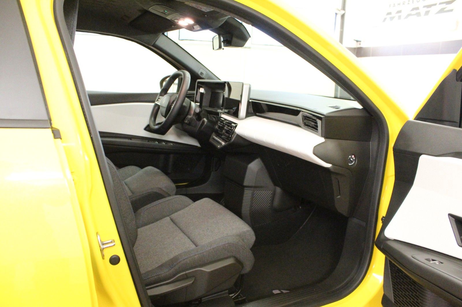 Fahrzeugabbildung Renault R 5  E-Tech 120 Urban Range *CCS /Schuko*