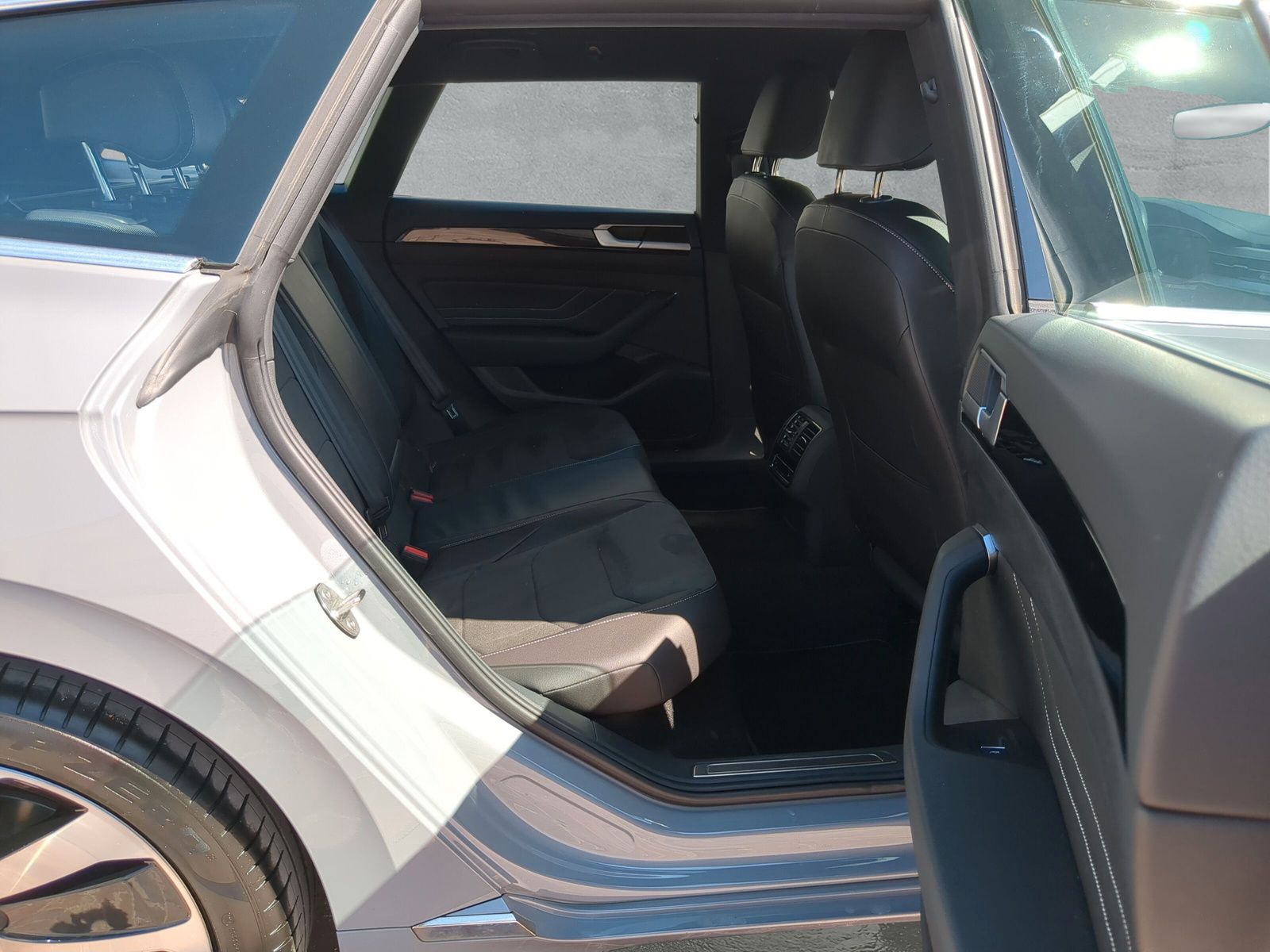 Fahrzeugabbildung Volkswagen Arteon Shooting Brake R-Line AppConnect Kamera I