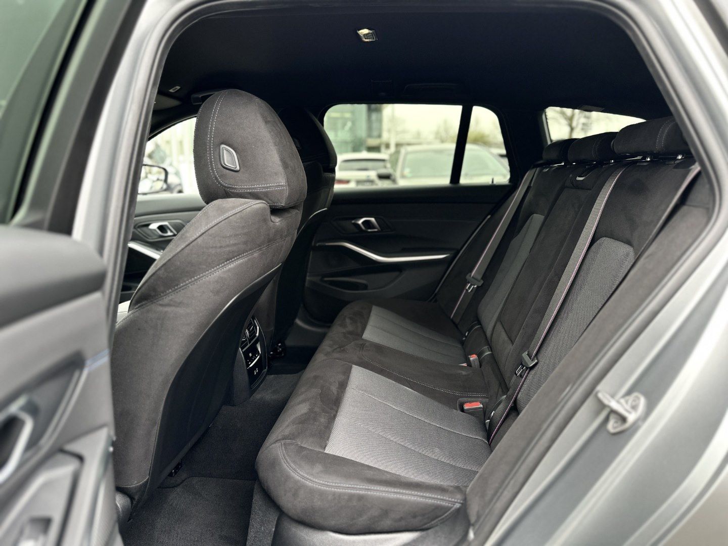 BMW 320 - Bild 14