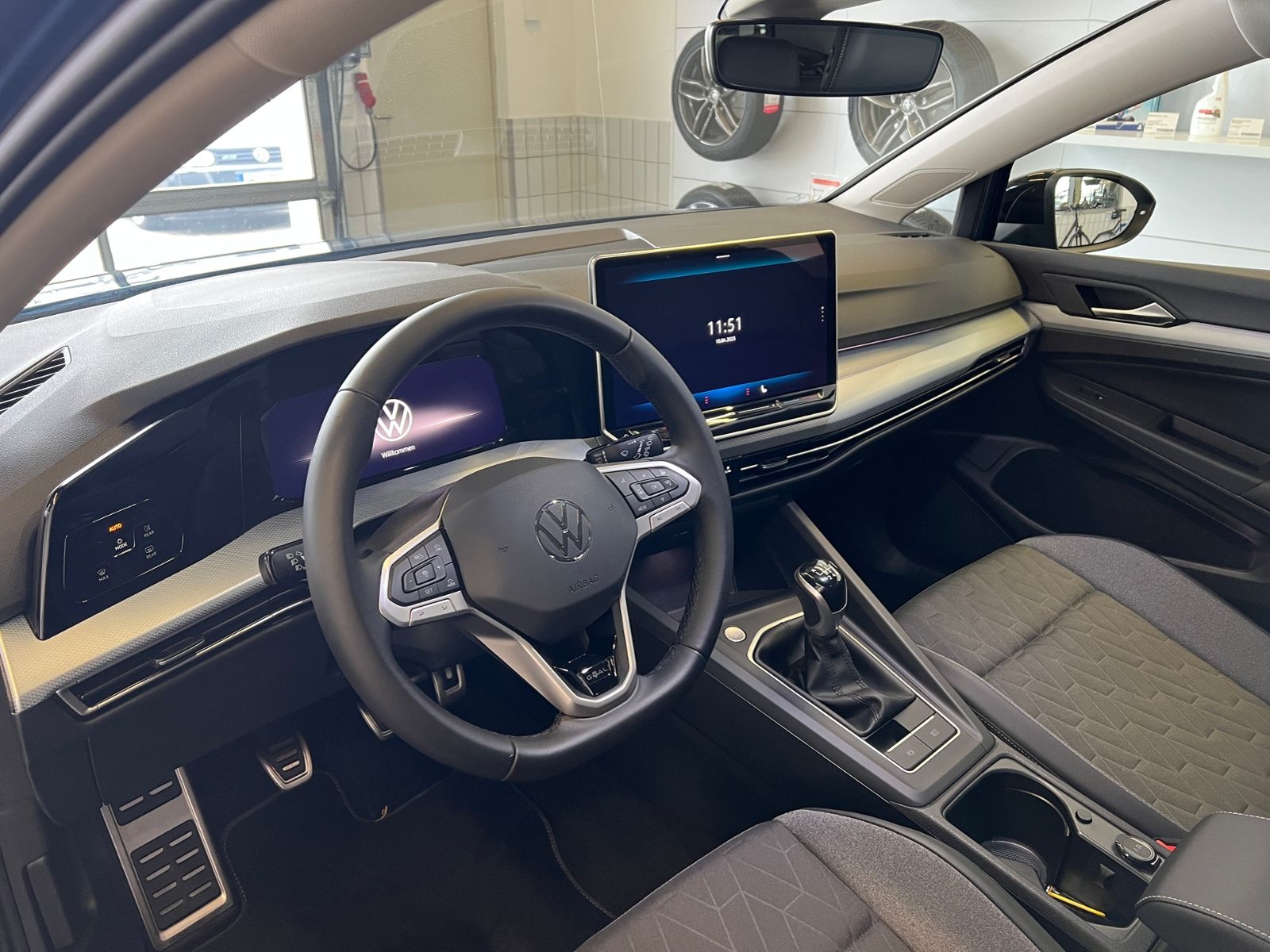 Fahrzeugabbildung Volkswagen Golf VIII GOAL 1.5 TSI *LED, App-Connect, 16'-LM